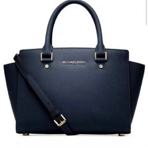 Michael Kors Selma Bag